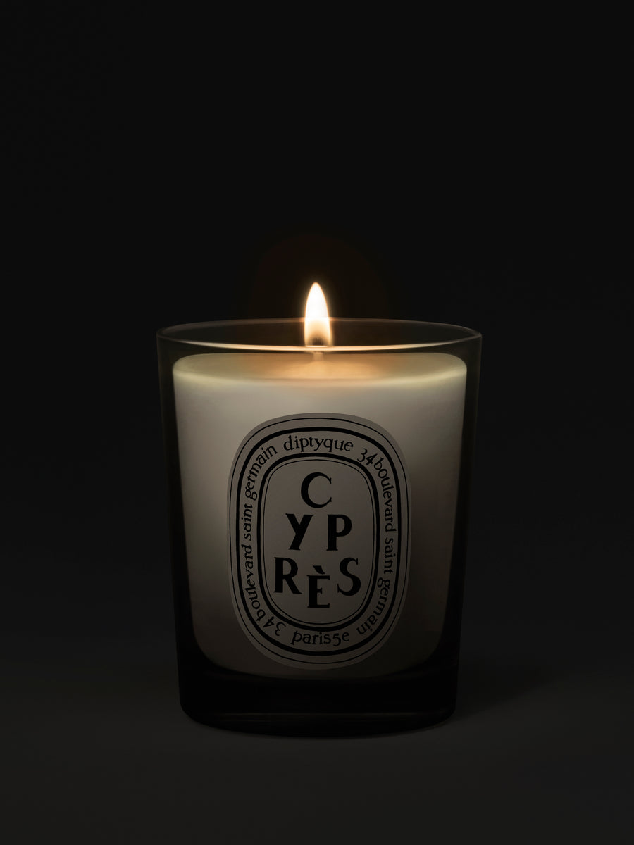 diptyque-cypres-small-scented-candle-70g-in-dark-background