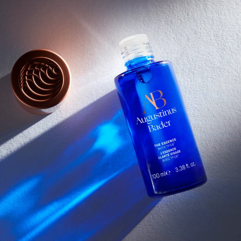 THE ESSENCE EXFOLIATING TONER