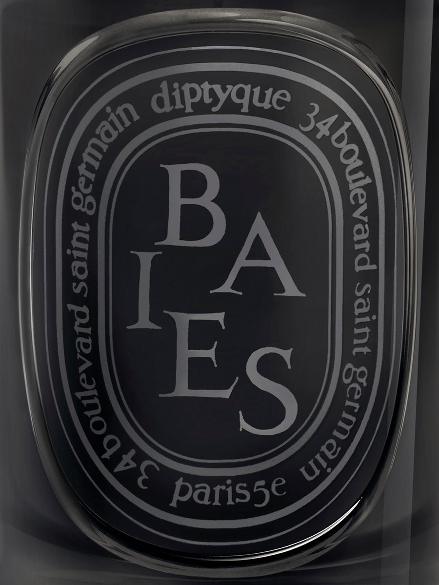 Baies (Berries) Medium Candle