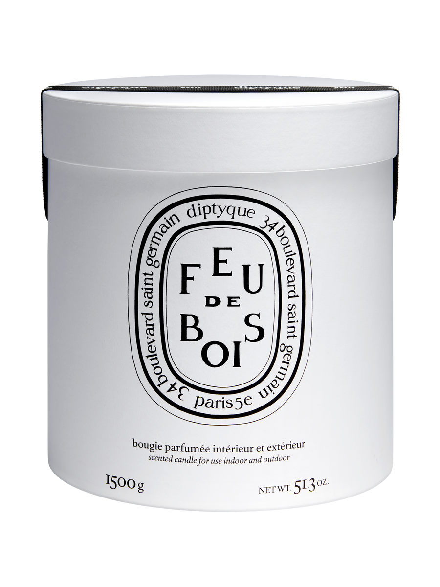 diptyque-feu-de-bois-scented-candle-1500g-in-white-background