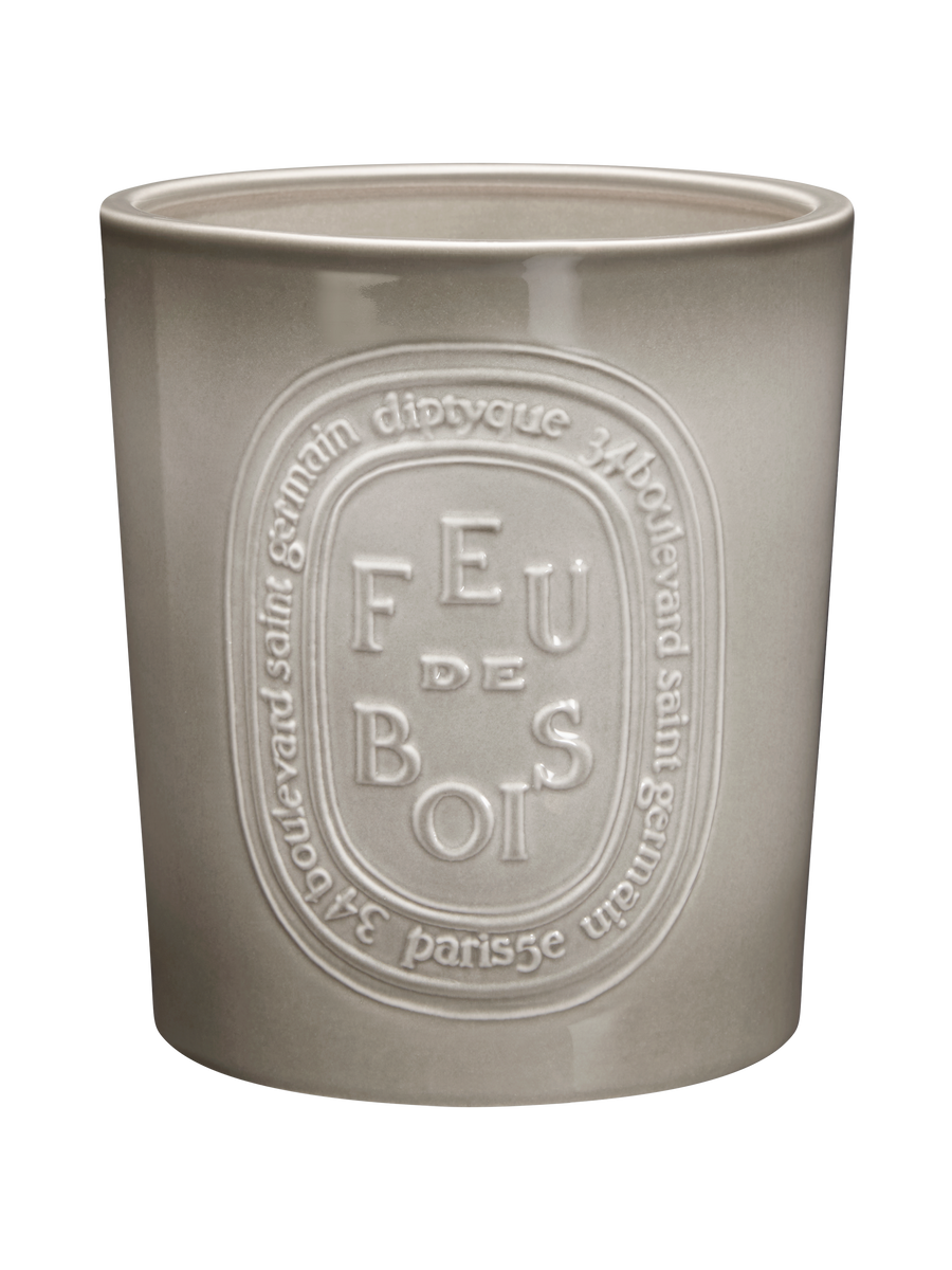 diptyque-feu-de-bois-scented-candle-1500g-in-white-background